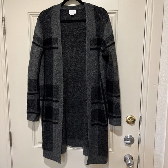 Old Navy Sweaters - OLD NAVY Black & Gray Plaid Duster Cardigan Sweater Soft Knit Open M Tall Long